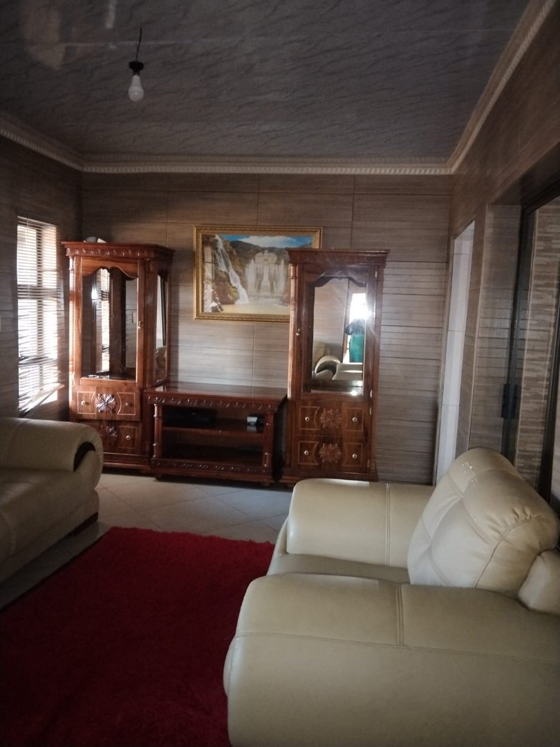 5 Bedroom Property for Sale in Kestell Free State